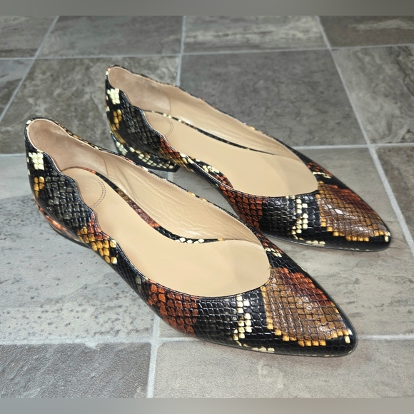 Chloe Shoes - CHLOÉ LAURENA SNAKE EMBOSSED SCALLOPED FLATS.
